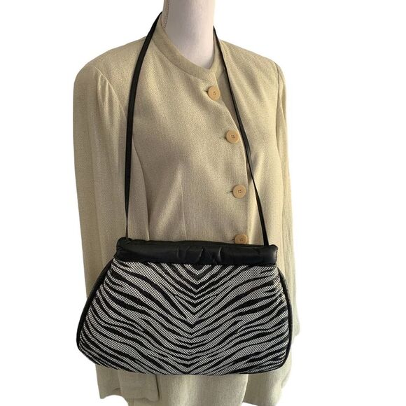 Whiting & Davis 80s Vintage USA Zebra Print Metal Mesh Clutch Crossbody Bag - Picture 1 of 11